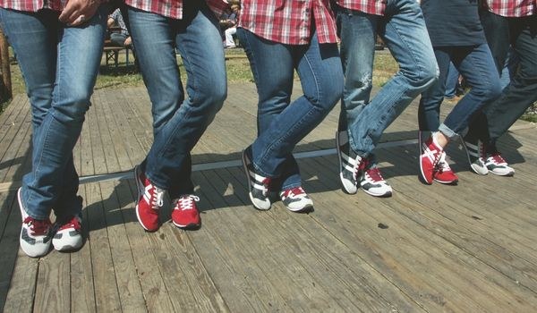 Line Dance Party on the River (Tag)